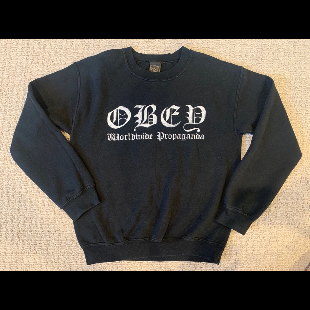 Obey black crew neck sweatshirt